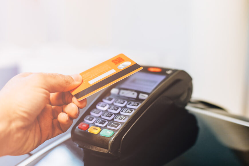payment terminal charging from card 1 Факты против мифов: Фискализация мобильных платежей